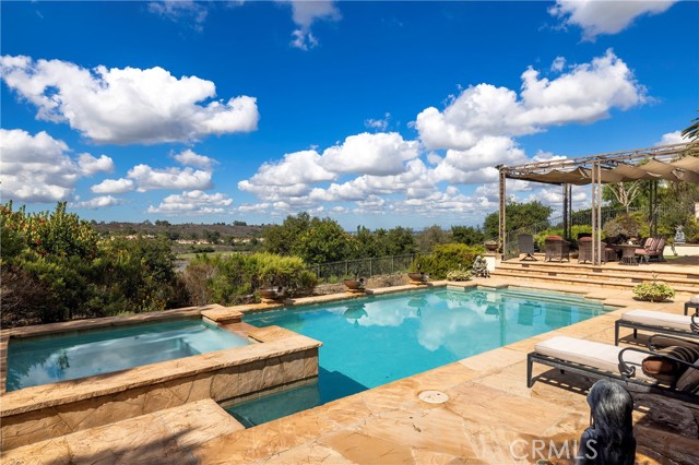 MLS #OC25237978 image #8