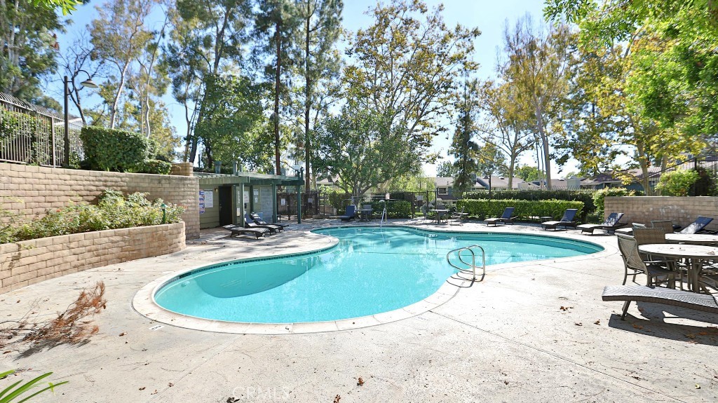 MLS #OC25237989 image #57