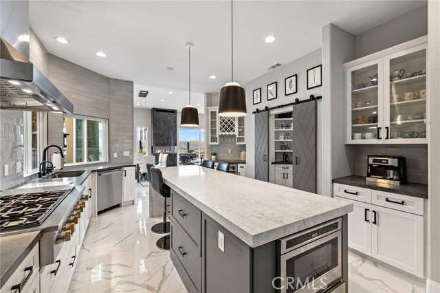 MLS #OC25238013 image #16