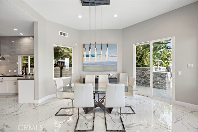 MLS #OC25238013 image #17