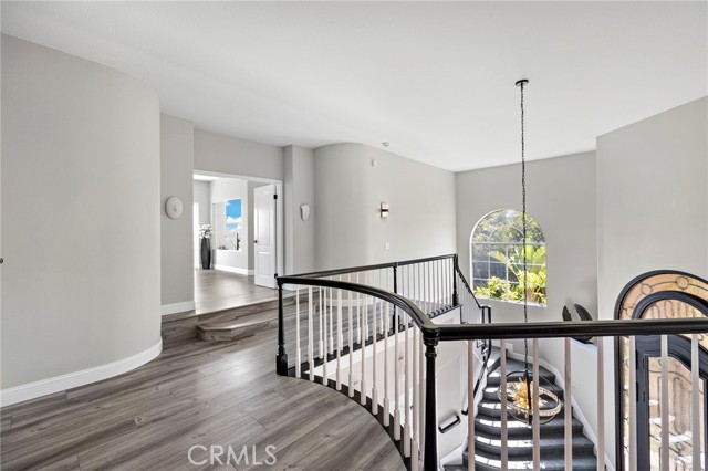 MLS #OC25238013 image #24