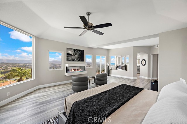 MLS #OC25238013 image #28