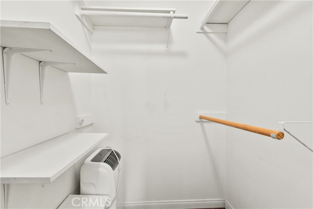 MLS #OC25238016 img 24