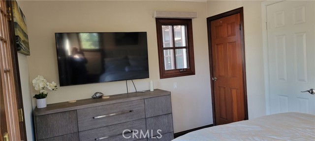 MLS #OC25238016 img 26