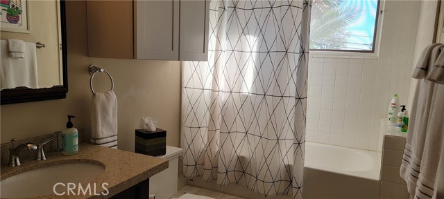 MLS #OC25238016 img 30