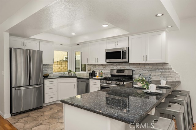 MLS #OC25238017 image #19