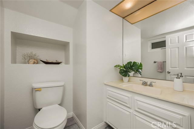 MLS #OC25238017 image #24