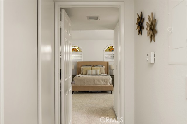 MLS #OC25238017 image #30