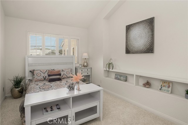 MLS #OC25238017 image #40