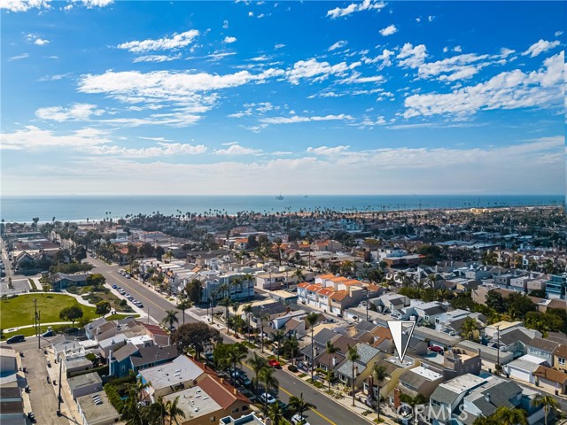 MLS #OC25238017 image #43