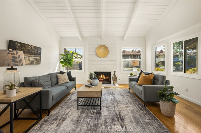 MLS #OC25238017 image #6
