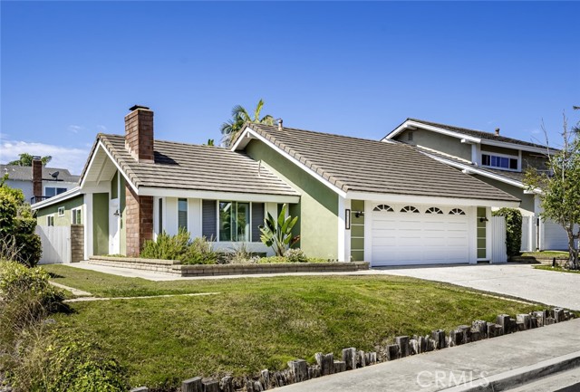 MLS #OC25238057 image #1