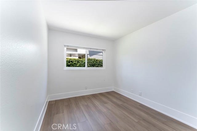 MLS #OC25238057 image #17