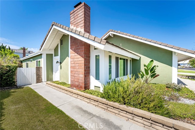 MLS #OC25238057 image #3