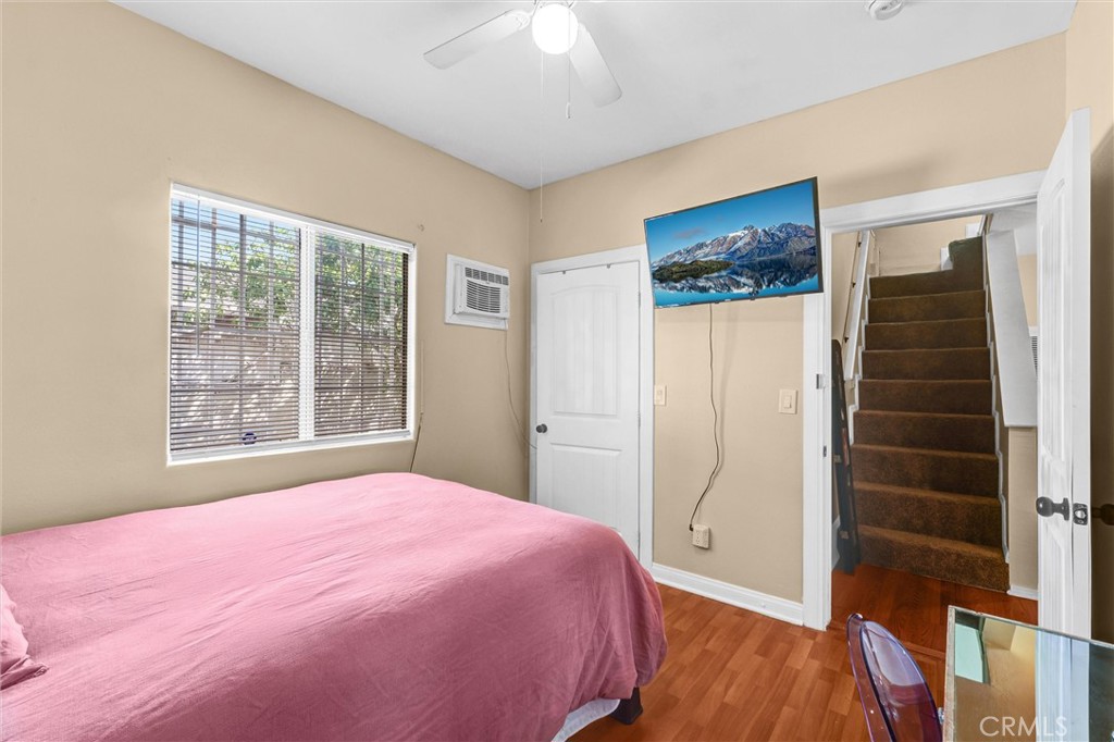 MLS #OC25238092 image #19