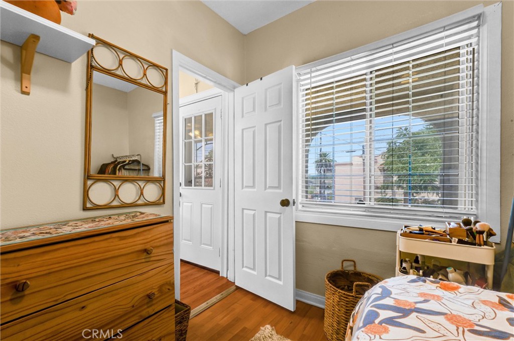 MLS #OC25238092 image #22