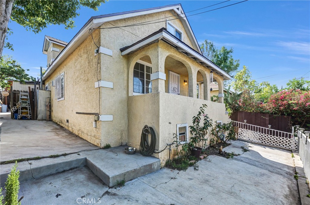 MLS #OC25238092 image #23