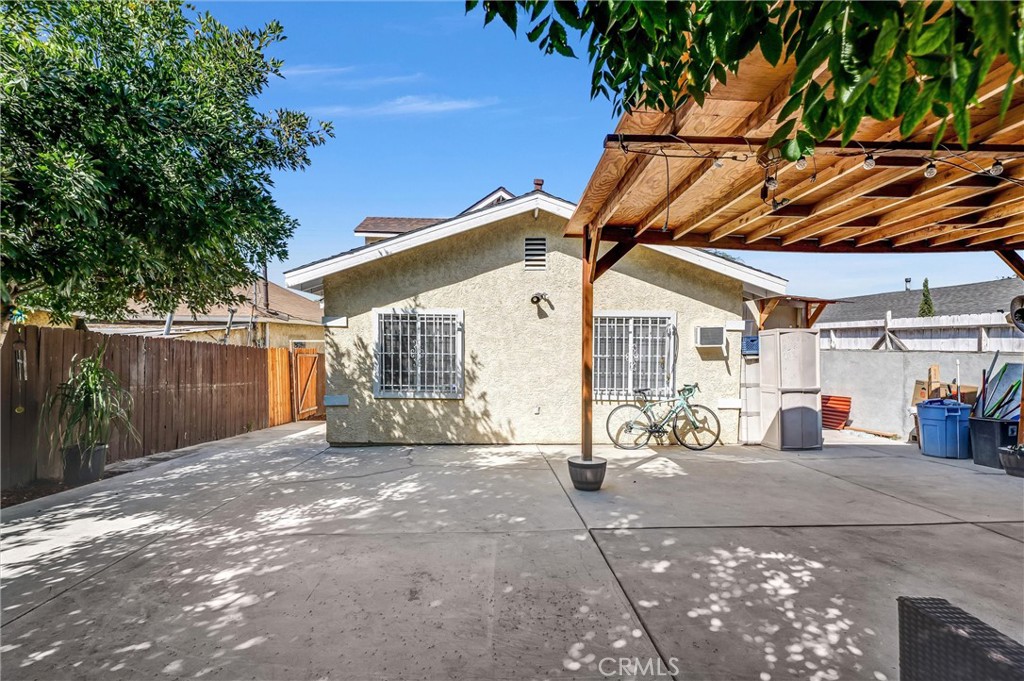 MLS #OC25238092 image #24