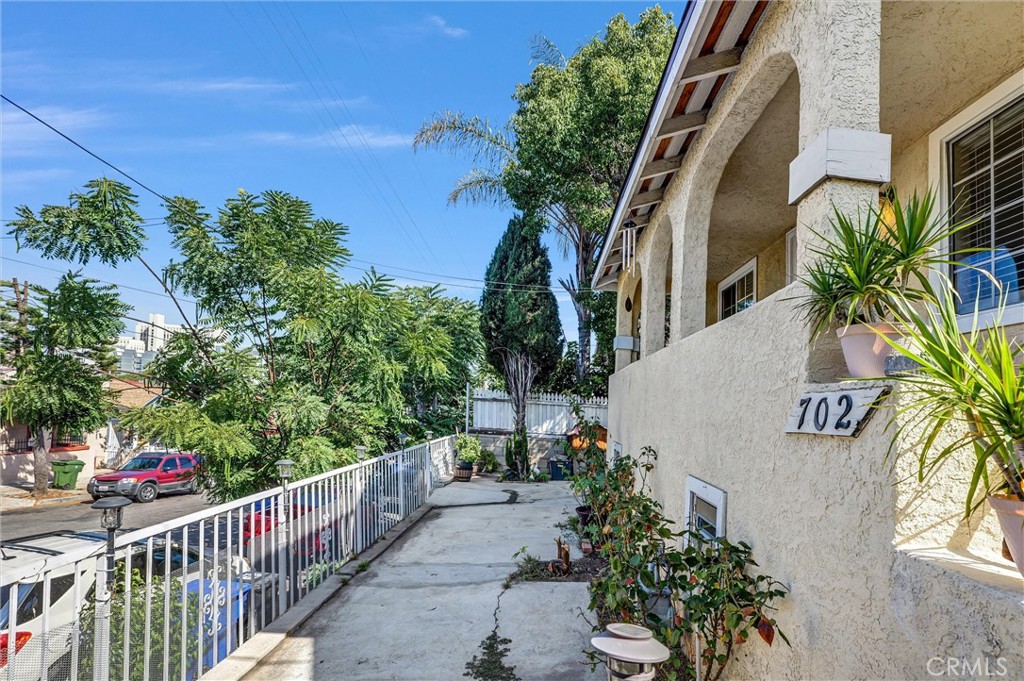 MLS #OC25238092 image #3