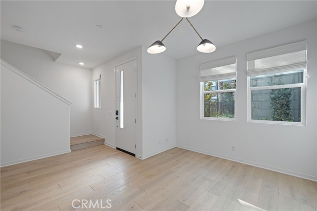 MLS #OC25238105 image #11