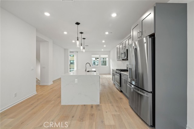 MLS #OC25238105 image #17