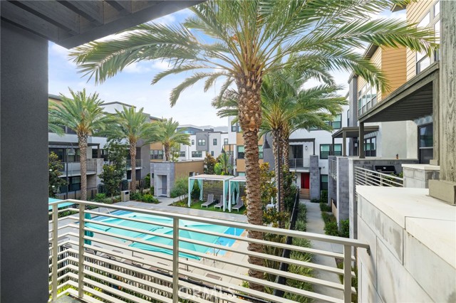 MLS #OC25238105 image #23