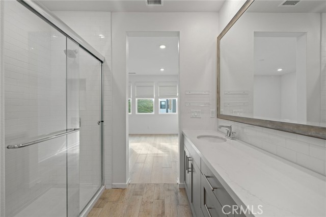 MLS #OC25238105 image #33