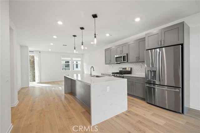 MLS #OC25238105 image #5