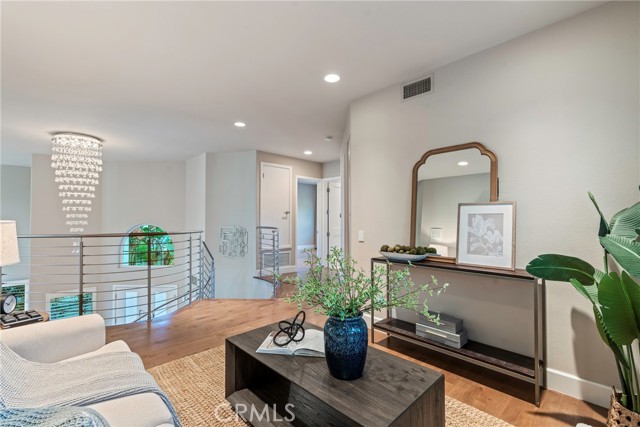 MLS #OC25238106 image #16