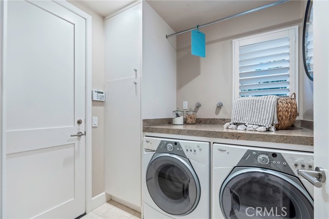 MLS #OC25238106 image #17