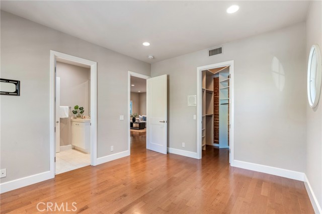 MLS #OC25238106 image #21