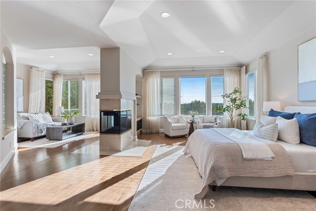 MLS #OC25238106 image #22