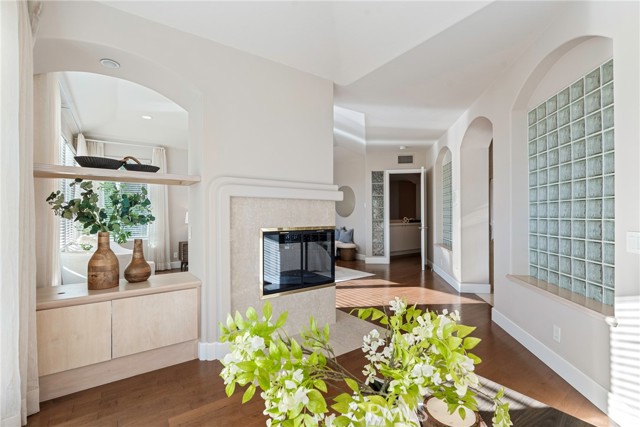 MLS #OC25238106 image #28