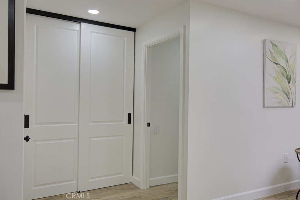 MLS #OC25238163 image #27