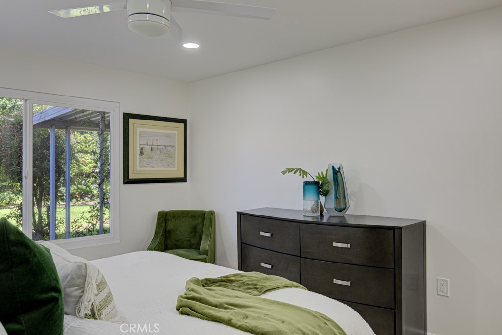 MLS #OC25238163 image #29