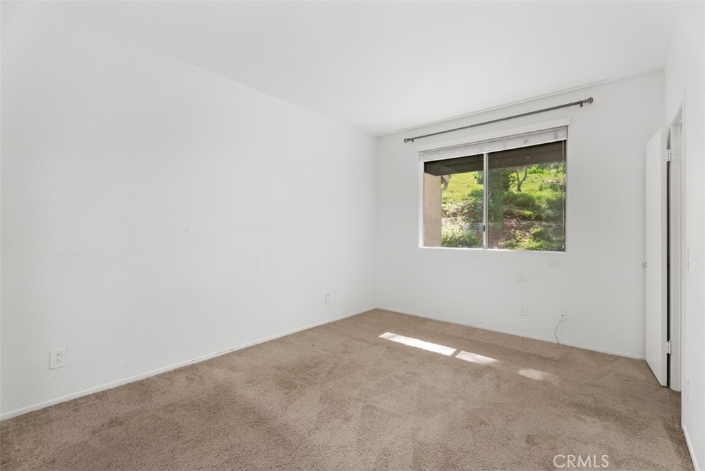 MLS #OC25238169 image #12