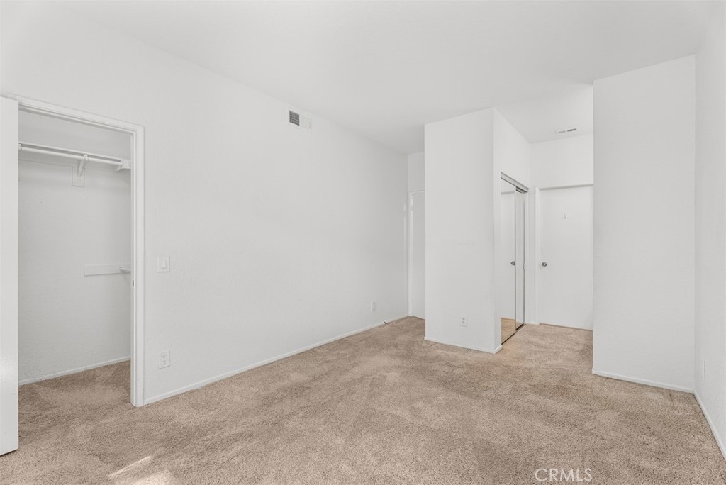 MLS #OC25238169 image #13