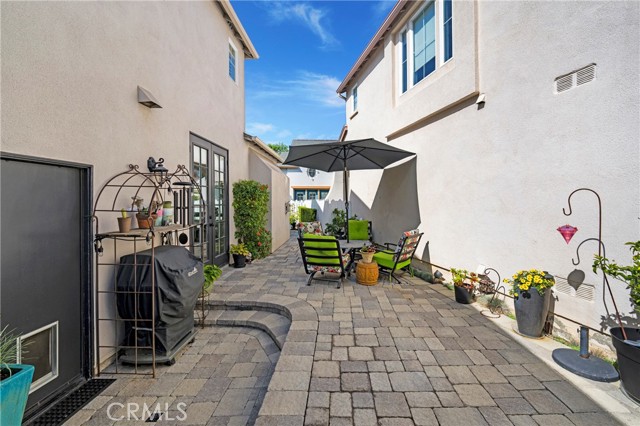 MLS #OC25238206 image #3