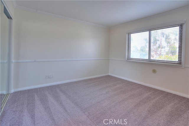 MLS #OC25238308 image #15