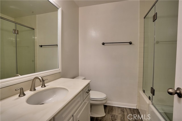 MLS #OC25238308 image #23