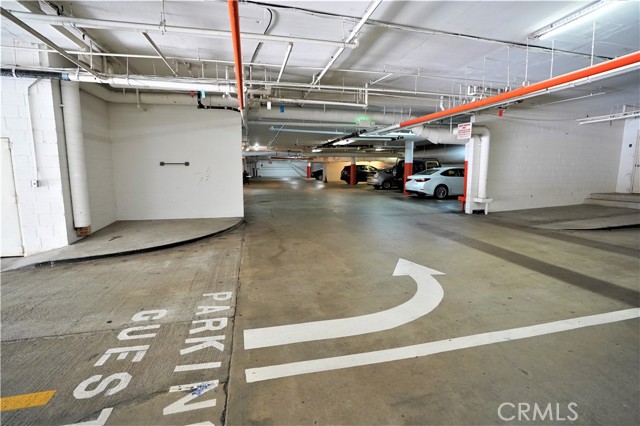 MLS #OC25238308 image #32