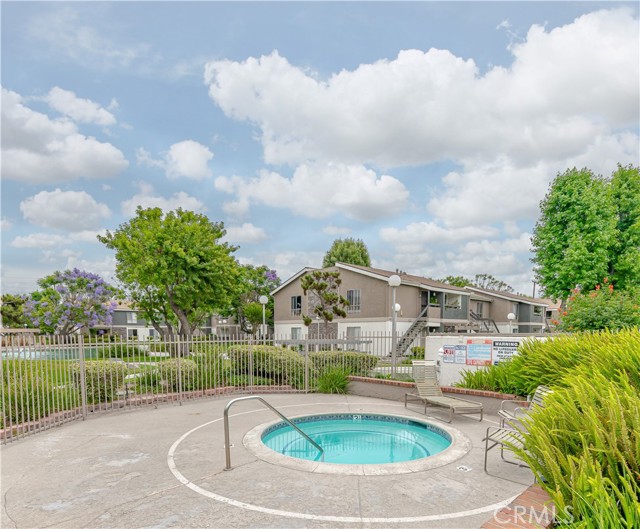 MLS #OC25238368 image #31