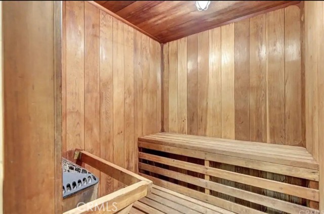 MLS #OC25238368 image #32