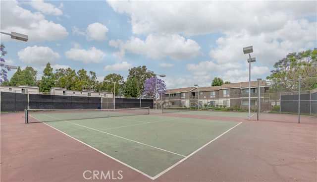 MLS #OC25238368 image #33