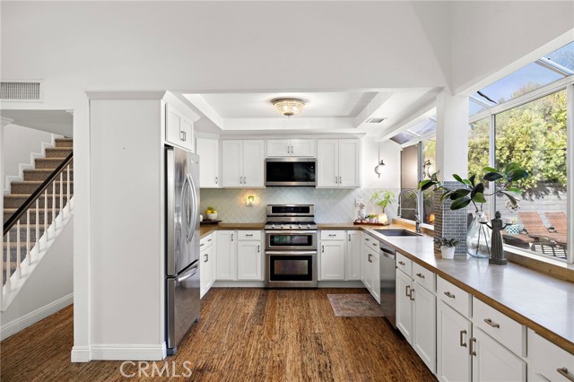 MLS #OC25238415 image #15