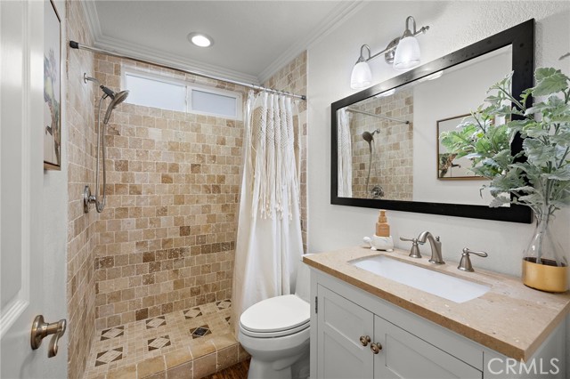 MLS #OC25238415 image #30