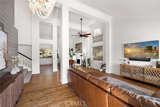 MLS #OC25238415 image #5