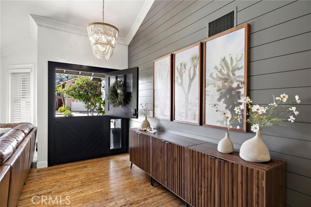 MLS #OC25238415 image #8