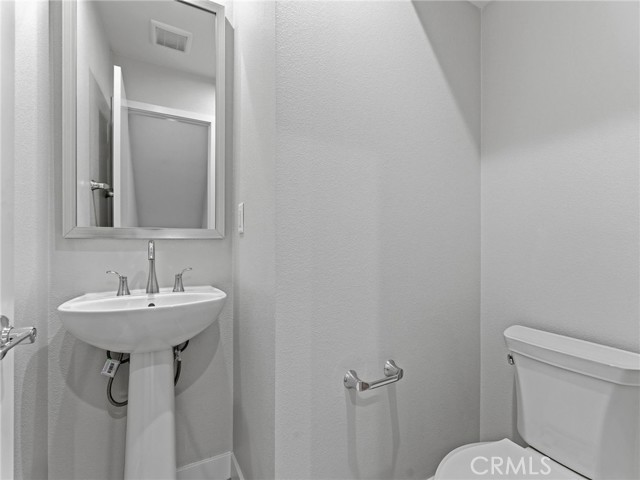 MLS #OC25238445 image #17