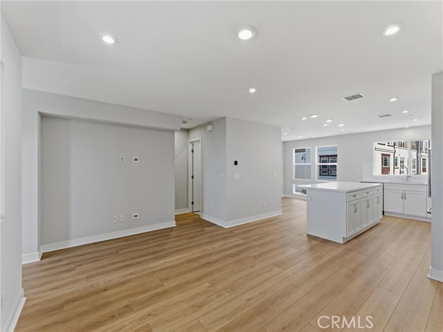 MLS #OC25238445 image #2
